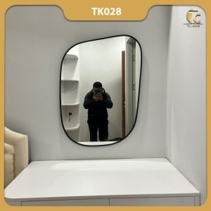 370