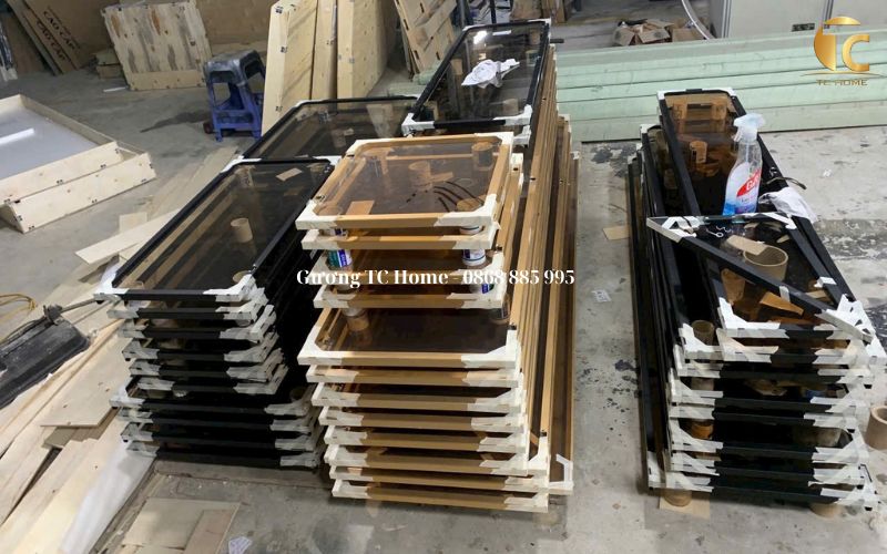 QW cánh kính tủ quần áo hiện đại
