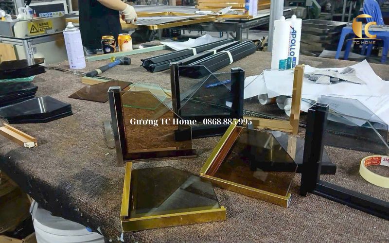 faszd tủ quần áo bằng kính