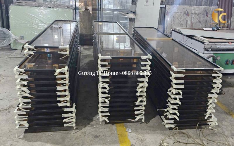 EDEED cánh kính tủ áo lùa