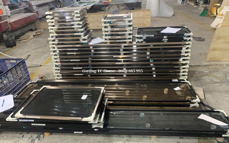 etyt Tủ Áo Cửa Kính